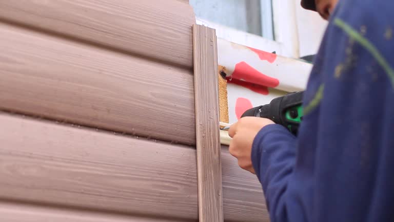 Best Furniture Removal  in Waterford, CA